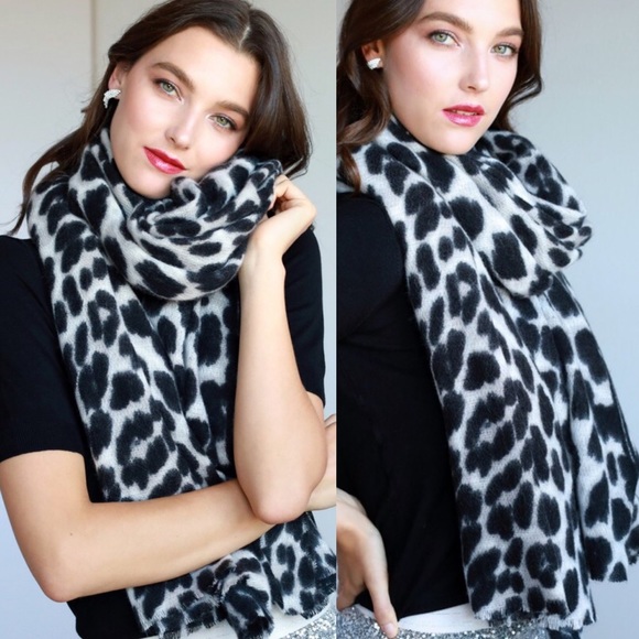 White Leopard Oversized Soft Scarf - Picture 2 of 5